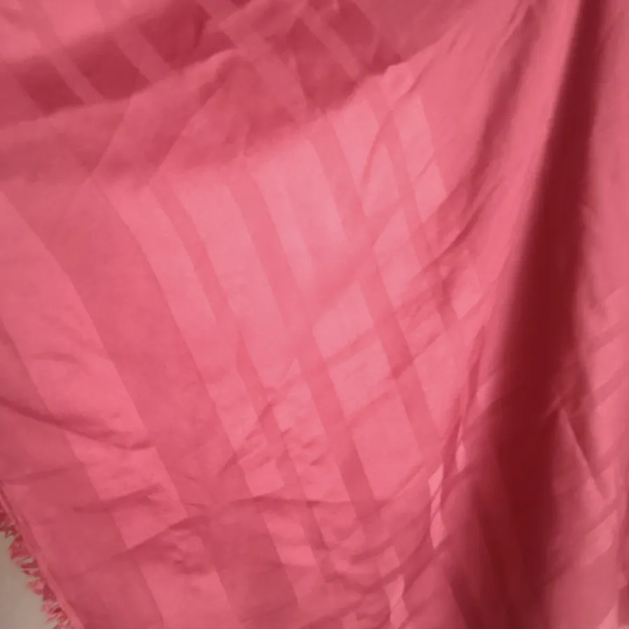 روسری نخی قواره دار هم