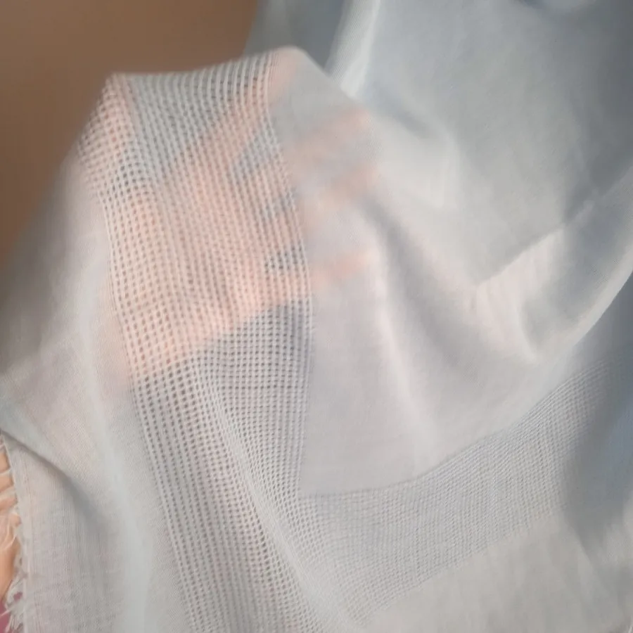 روسری نخی قواره دار