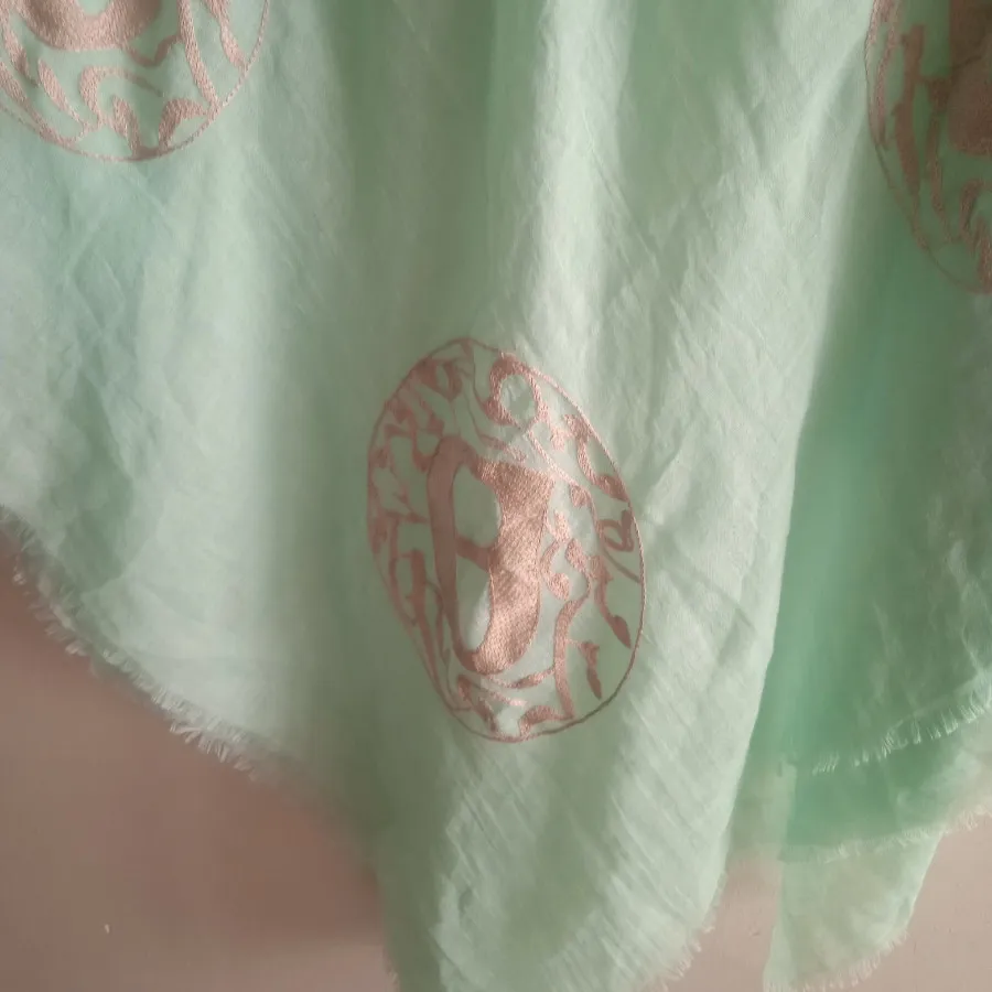 روسری نخی قواره دار