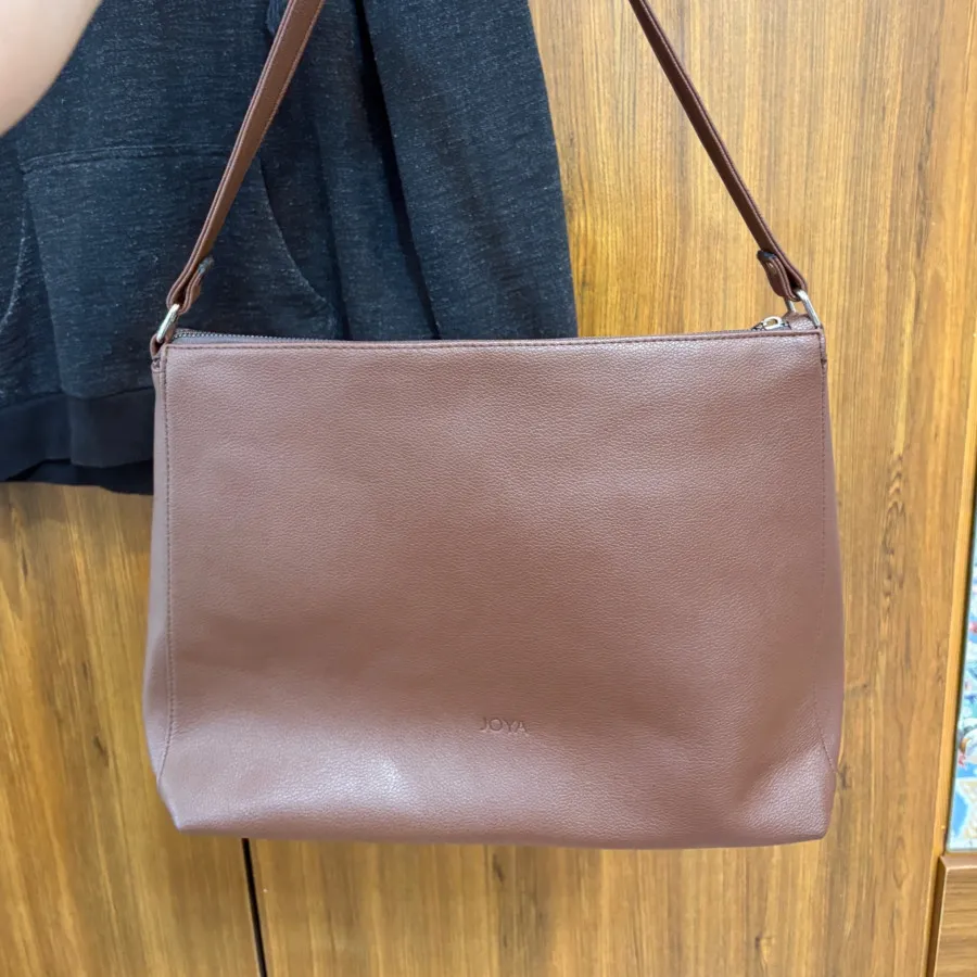 کیف قهوه ای دوشی Joya