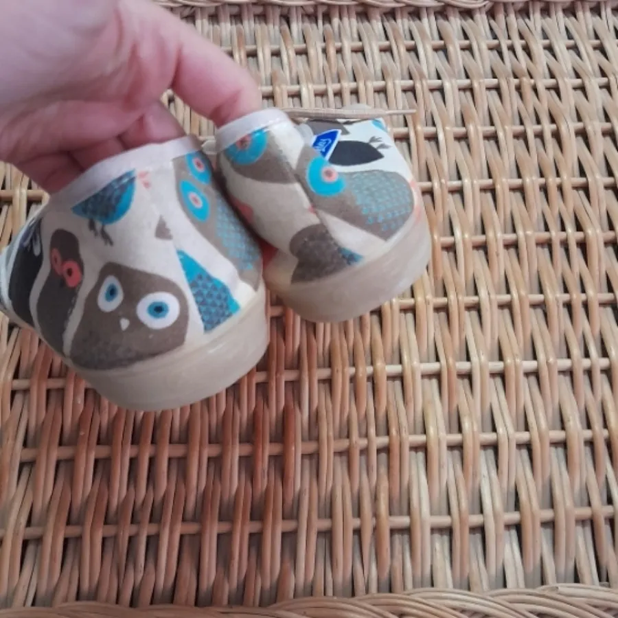 کتونی پارچه ایی