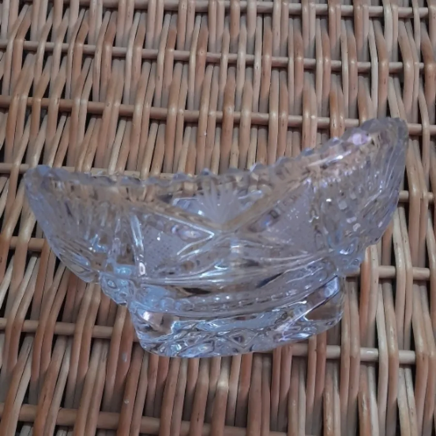 شکلاتخوری کریستال