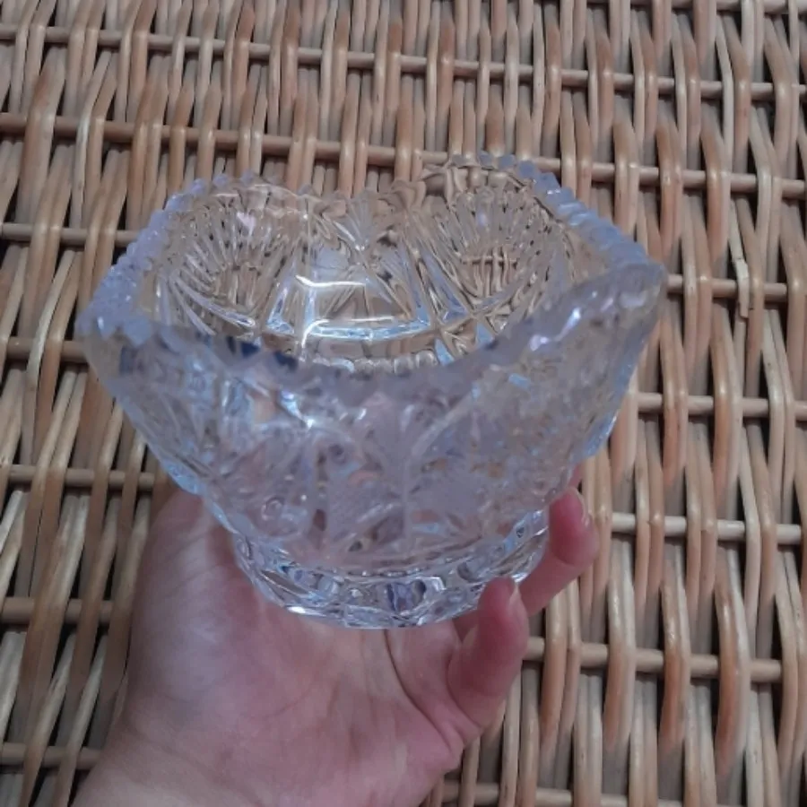 شکلاتخوری کریستال