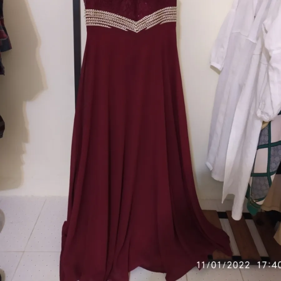 لباس مجلسی زرشکی حریر 42