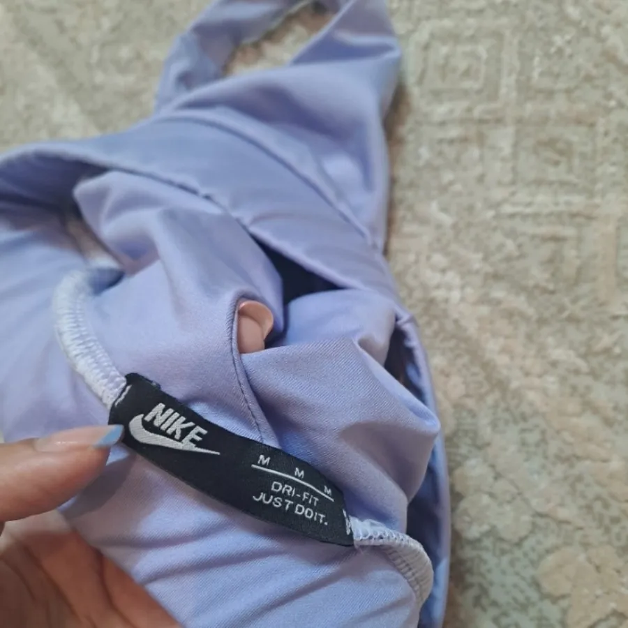 نیمتنه نایکی صورتی یاسی