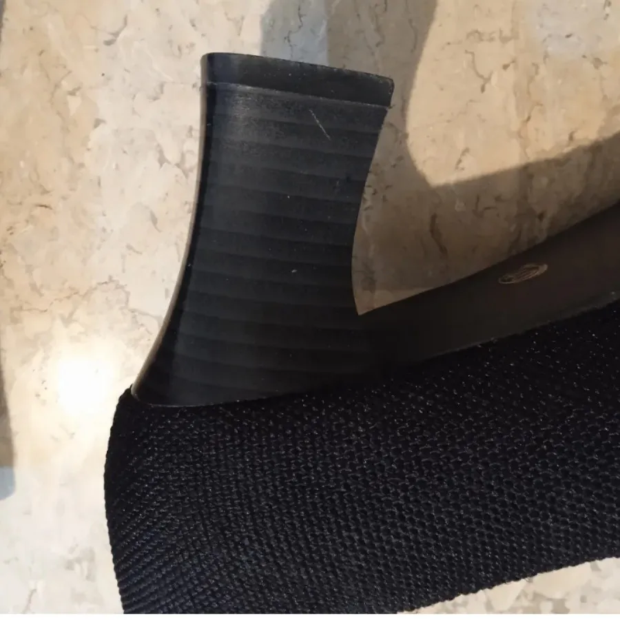 کفش پاشنه بلند