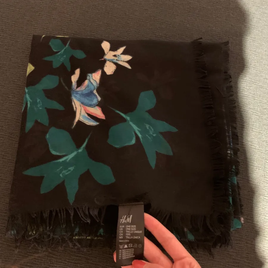 روسری h&m
