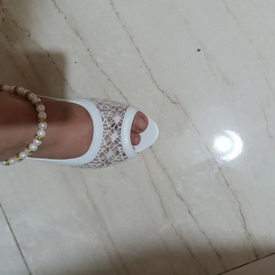 کفش سفید مجلسی مناسب عروس