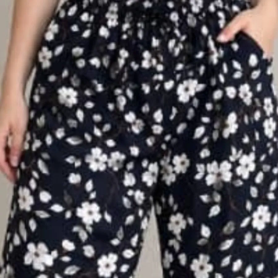 شلوارک زنانه