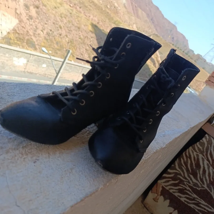 نیم بوت