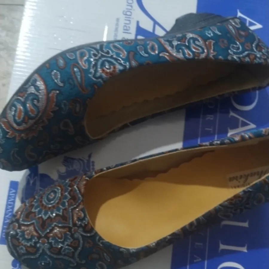 کفش سنتی شیک