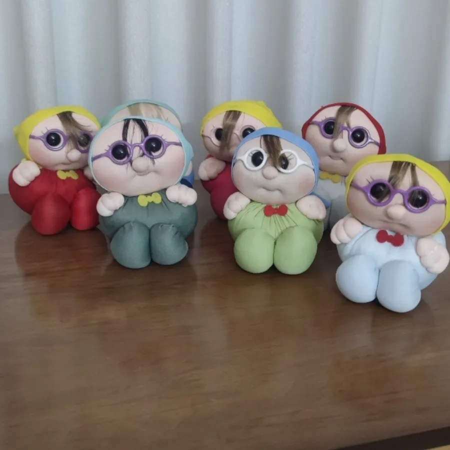 عروسک پستونکی