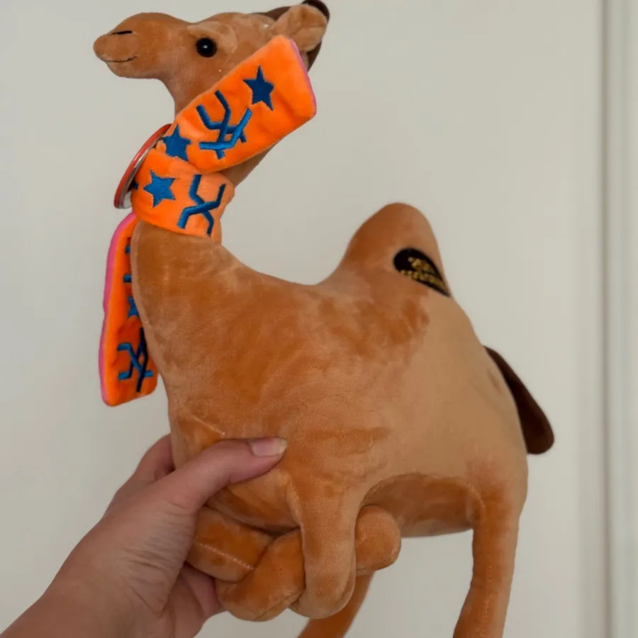 عروسک شتر