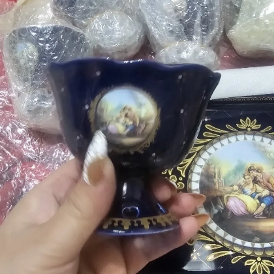 سرویس بستنی خوری لاجوردی