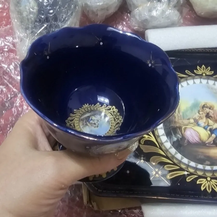 سرویس بستنی خوری لاجوردی