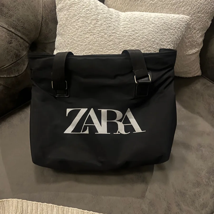 کیف زارا باشگاه