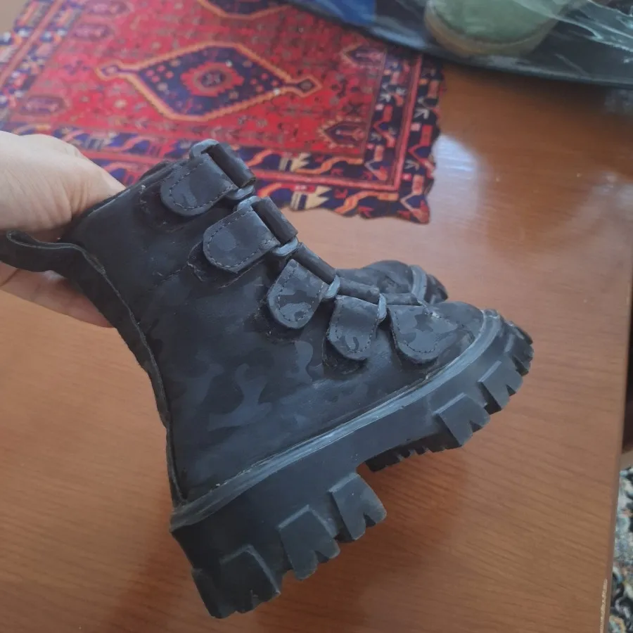 نیم بوت بچگانه