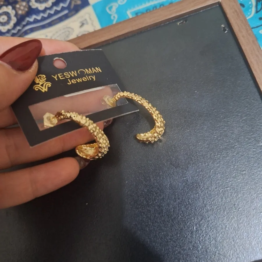تعدادی اکسسوری ورق بزن