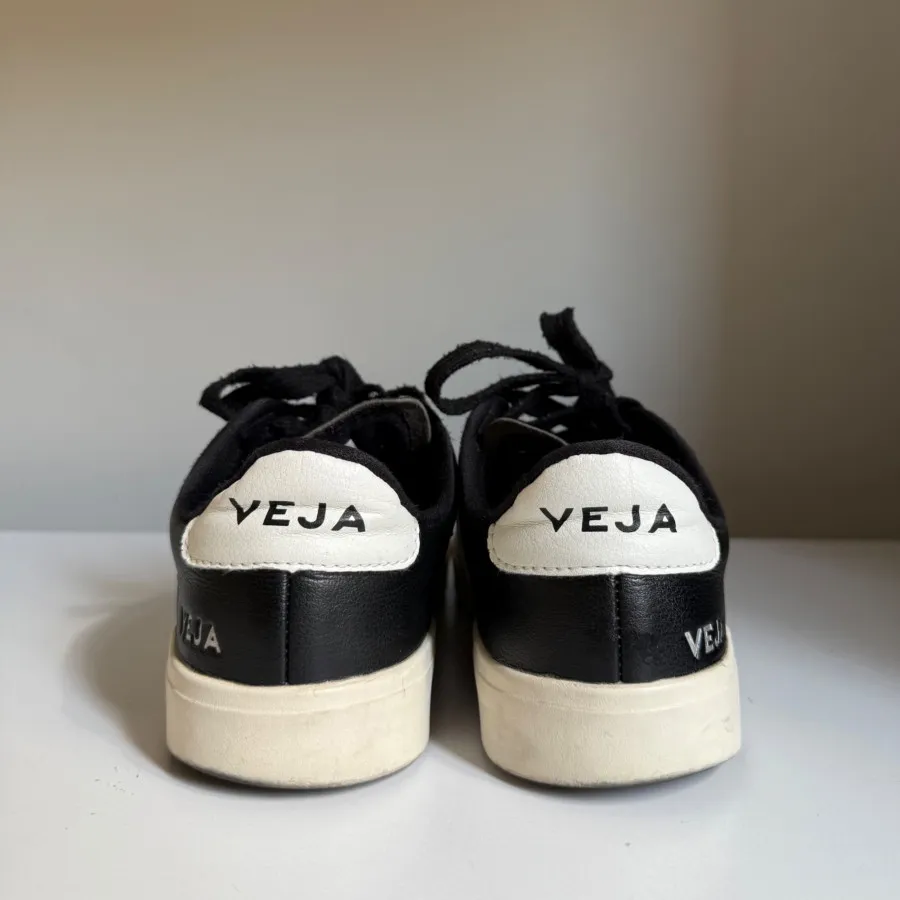 متونی veja