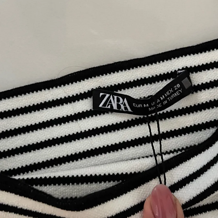 پیراهن اسپرتzara