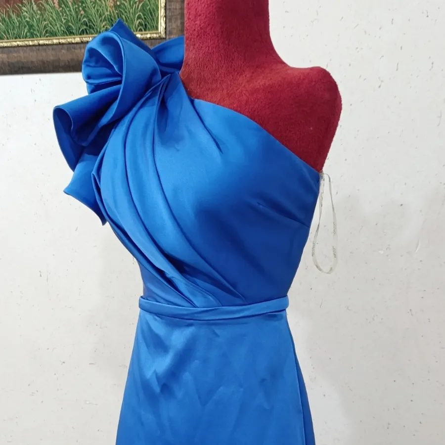 لباس مجلسی آبی