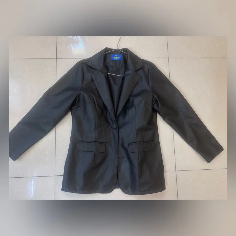 کت چرم درجه یک زنانه