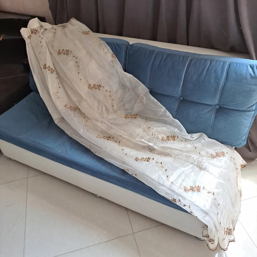 پرده کرم یا سفید