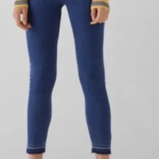 شلوار جین برشکا Bershka