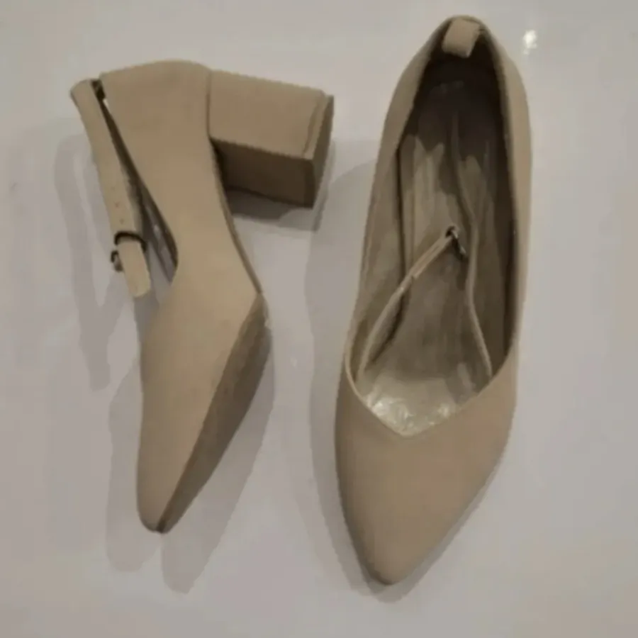 کفش مجلسی کرمی