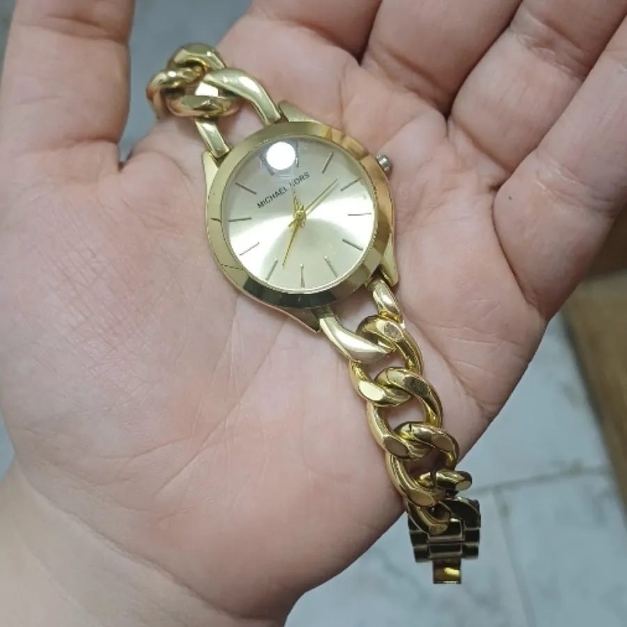 ساعت کارتیر