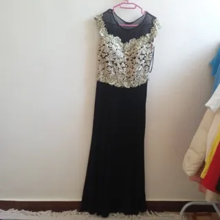 لباس جشن