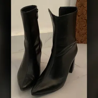 نیم بوت شرلی
