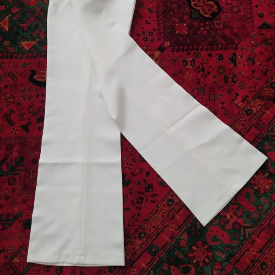 شلوار پارچه یه مقدار دمپا