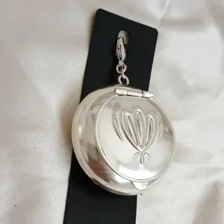 آویز یا چارم جذاب وارداتی