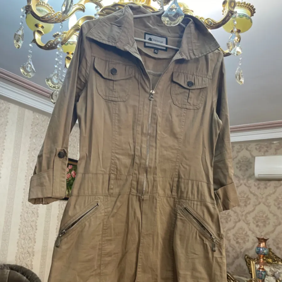 مانتو اسپرت کرمی