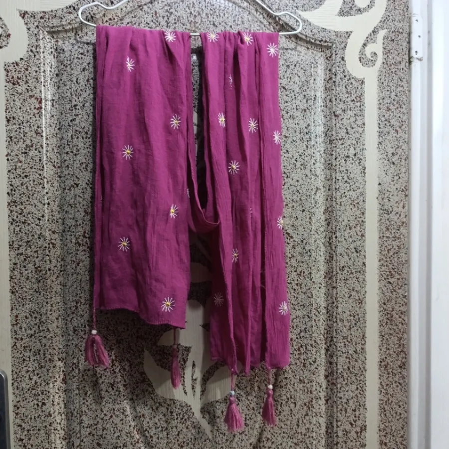 شال گلدوزی بابونه