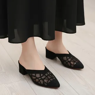 صندل نگینی