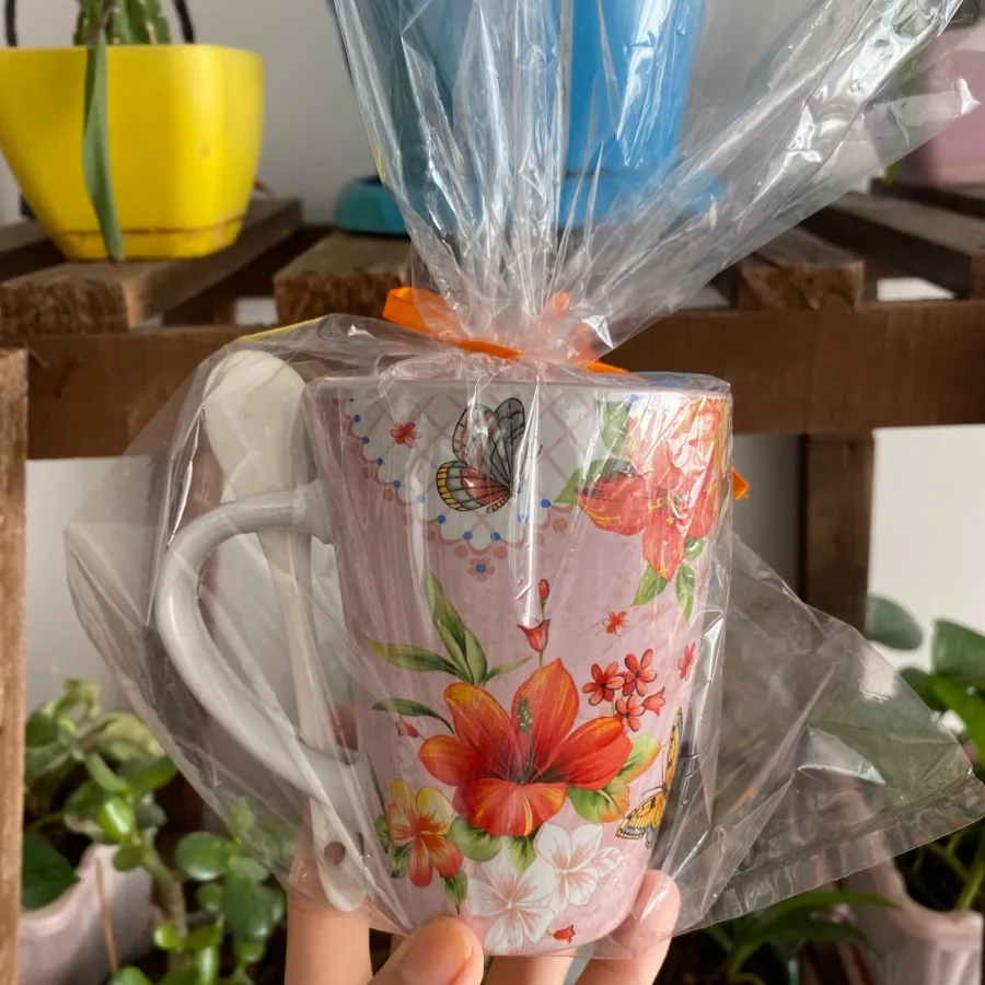 ماگ طرح دار گل گلی