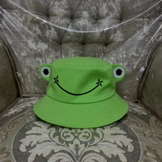باکت هت قورباغه