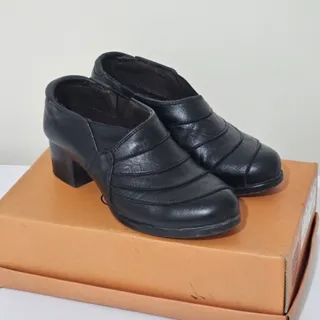 کفش چرم