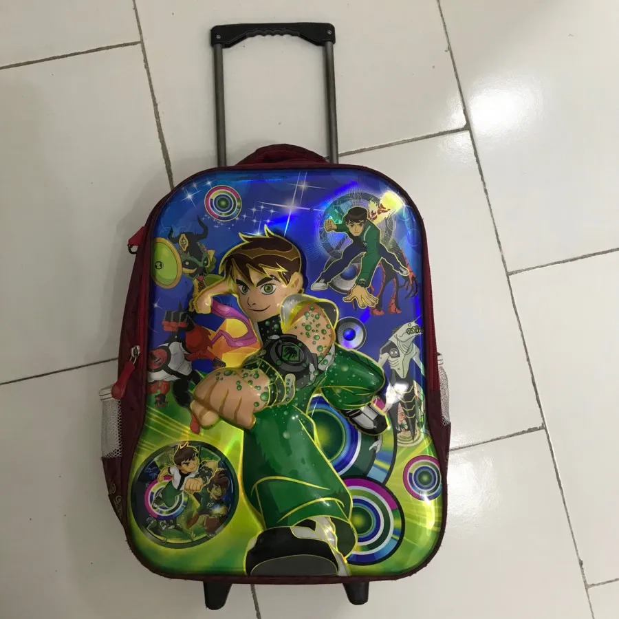 کوله با طرح سه بعدی