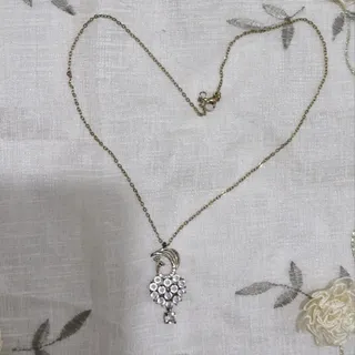 گردنبند زیبا