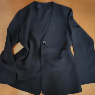 کت مشکی مازراتی