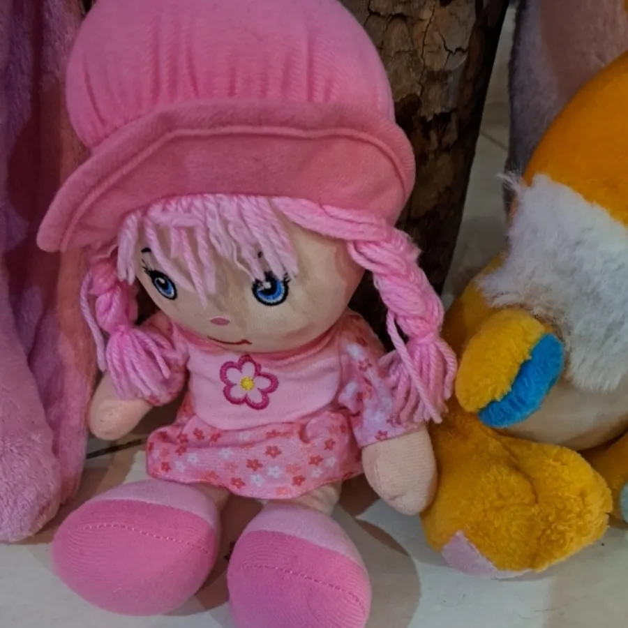عروسک دختر