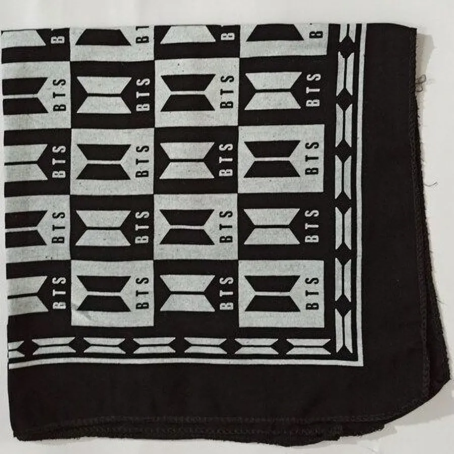 مینی اسکارف