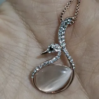 گردنبند سواروسکی کوارتز