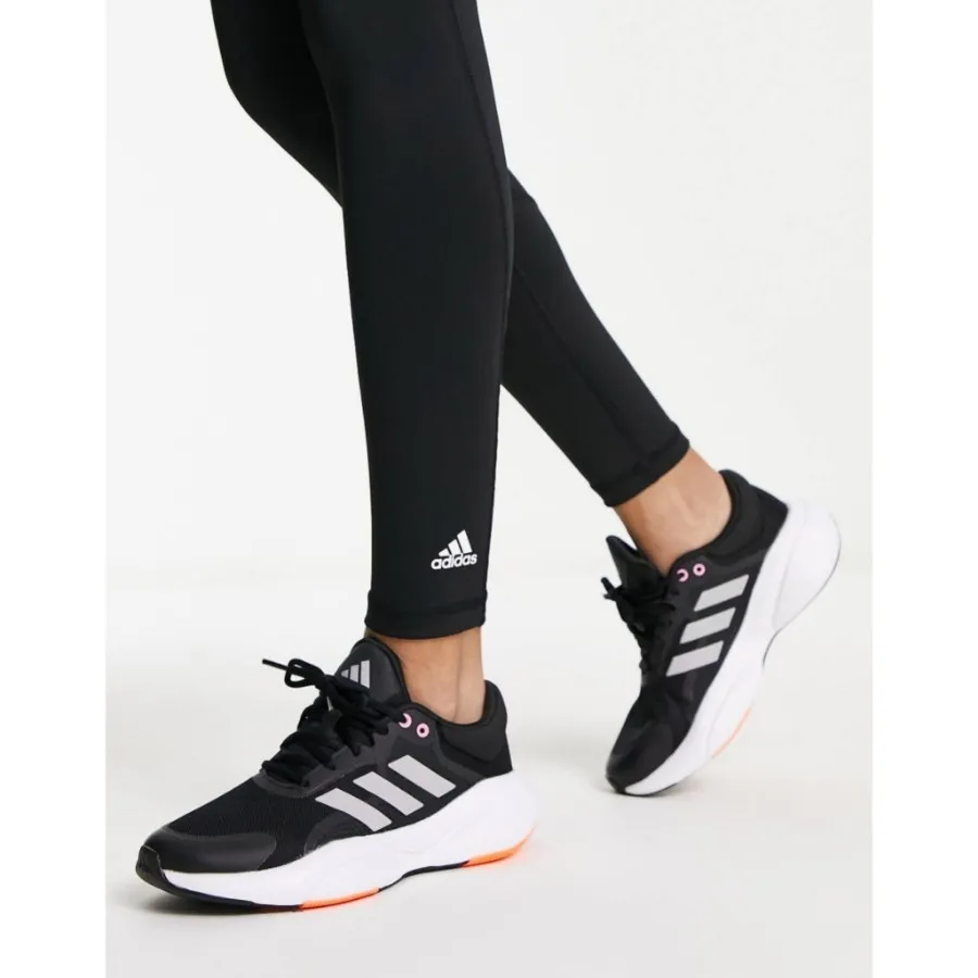 کتونی adidas