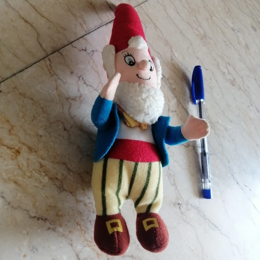 عروسک الف یه دورف سفیدبرف