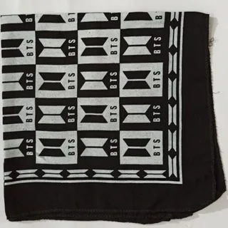 مینی اسکارف طرح BTS