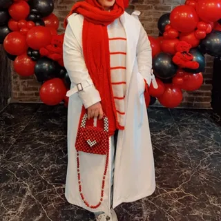 بارونی بلند سفید